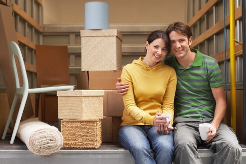 Local man and van in Twickenham handling house removals