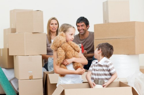 Family house move example in a Twickenham residential street